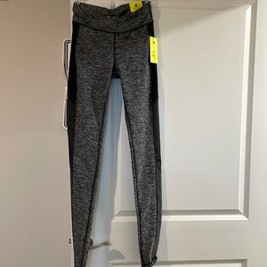 Xersion Leggings size Small
